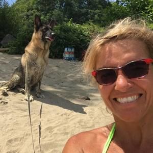 Meet your Posher, Kim